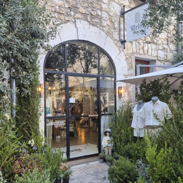 Façade de l'Atelier Français Vence